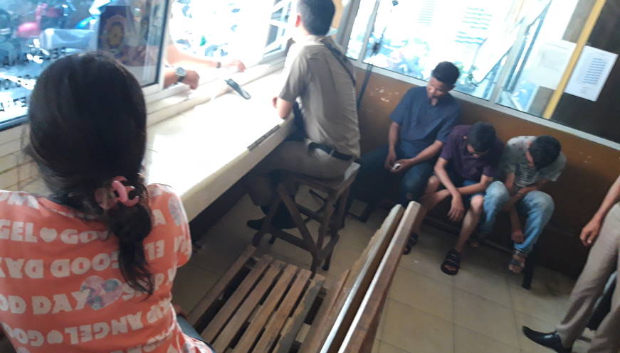 Satpol PP Pekanbaru Dapati Seorang Gadis Ngamar Bersama Tiga Pria 