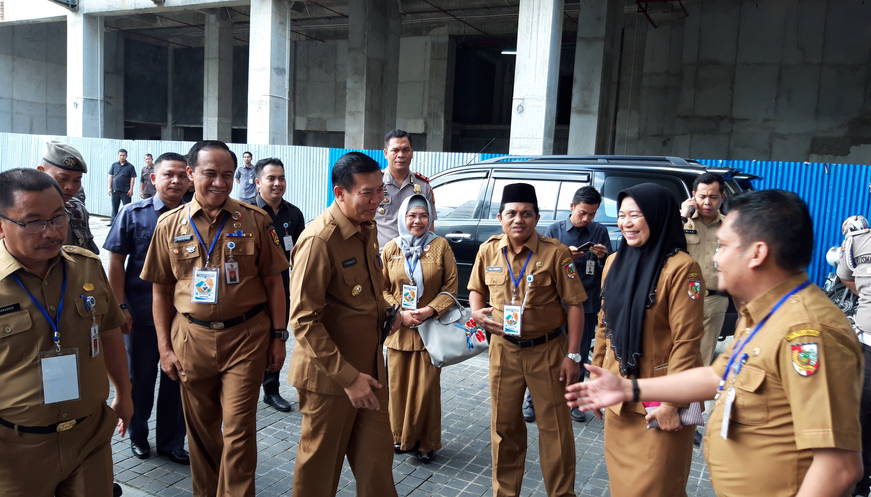 Wako Pekanbaru : Jangan Percaya Pihak Jamin Kelulusan CPNS 