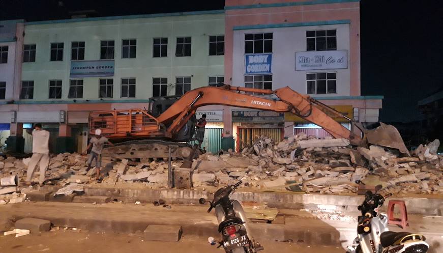 80 Persen TPS di Sekitar STC Sudah Dibongkar