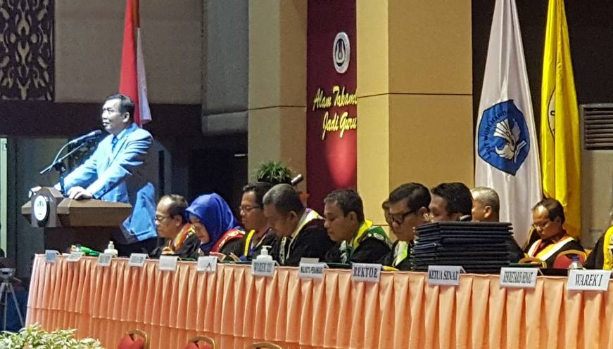 Wako Pekanbaru Orasi Ilmiah di Universitas Negeri Padang