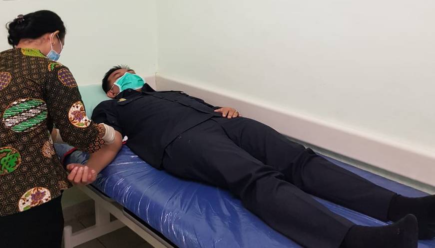 Antisipasi Virus Corona, Plt Sekretaris DPRD Kota Pekanbaru Periksa Kondisi Kesehatan di RSD Madani