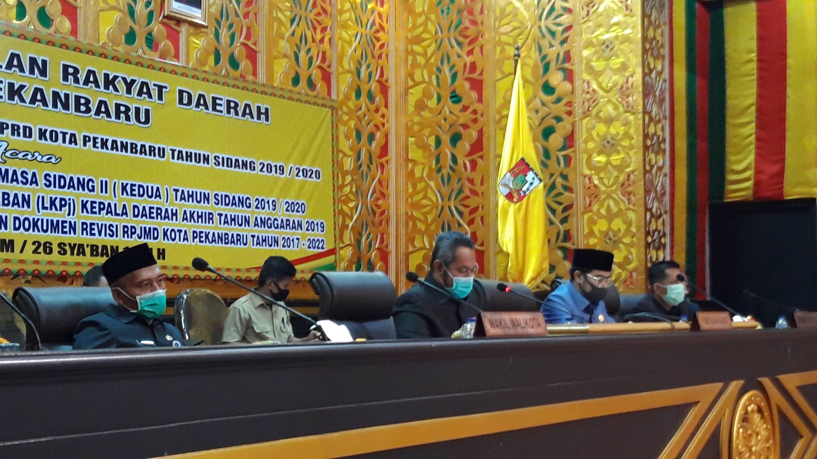  Ketua DPRD Kota Pekanbaru Pastikan Rapat Paripurna Ikuti Protokol Kesehatan