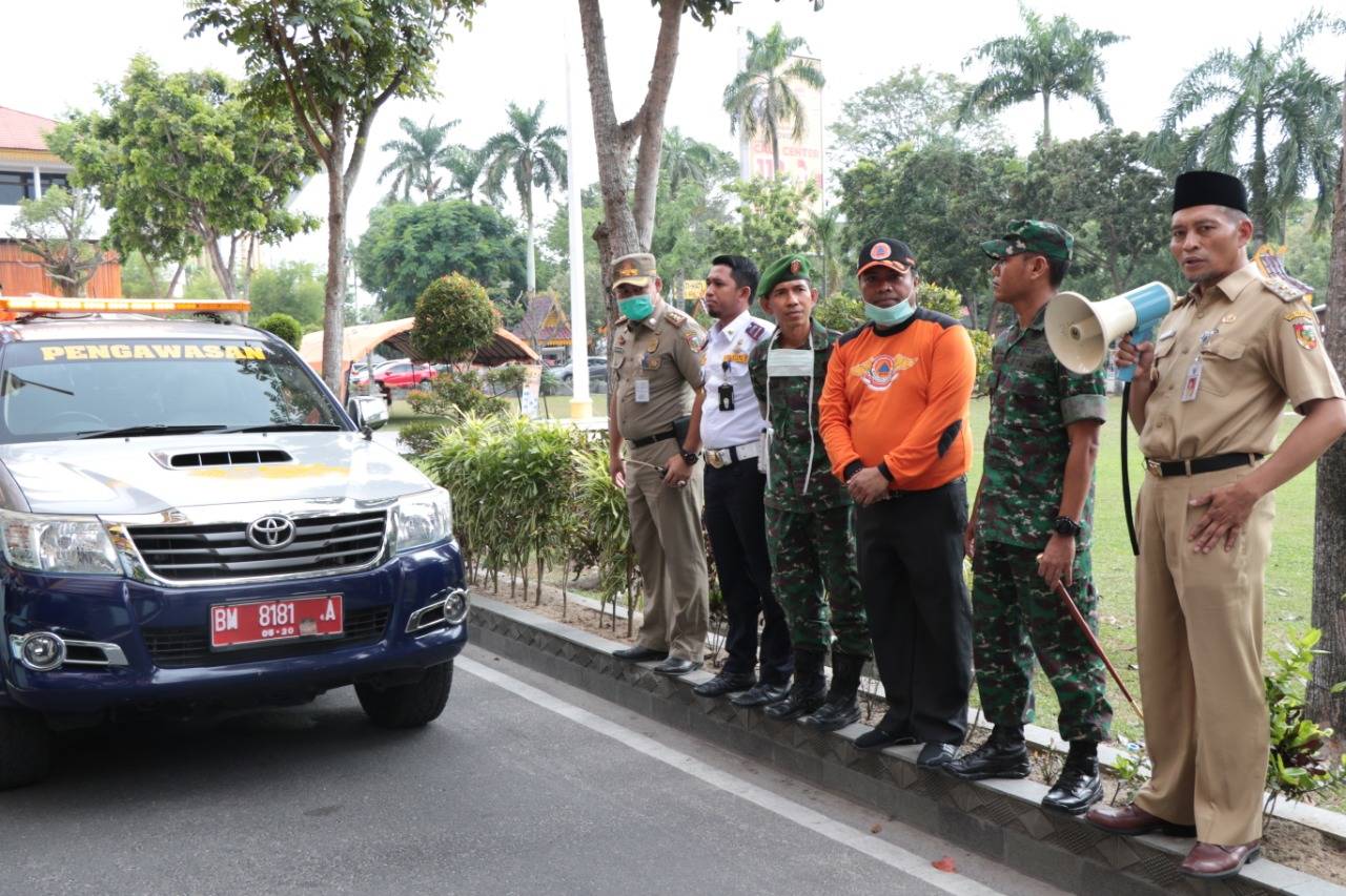 Wawako Pekanbaru Melepas Rombongan Sosialisasi Mobile Pencegahan Covid-19