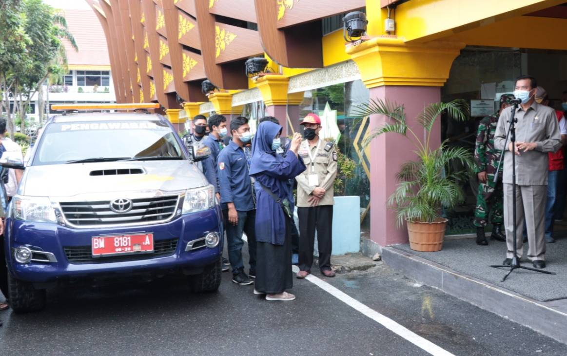 Wako Pekanbaru Pastikan Pemerintah Sudah Salurkan Bantuan Pangan Bagi Masyarakat Terdampak Covid-19