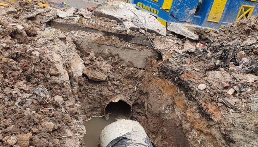  Dinas PUPR Kota Pekanbaru Mulai Perbaikan Gorong-Gorong di Persimpangan Jalan Balam-Jalan Pembangunan