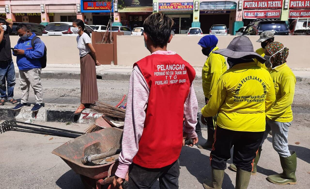 59 Orang Terjaring Pada Hari Pertama Razia Masker di Kota Pekanbaru