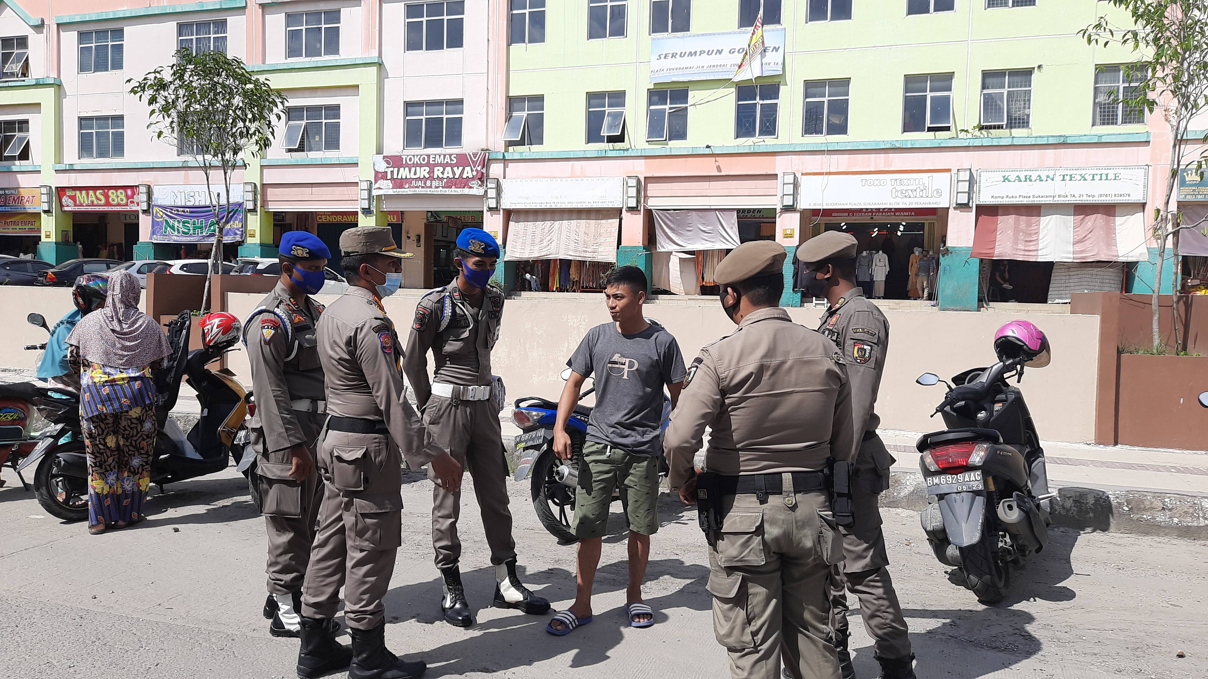 Tak Pakai Masker, 30 Pelanggar Terjaring Razia Prokes di Kota Pekanbaru