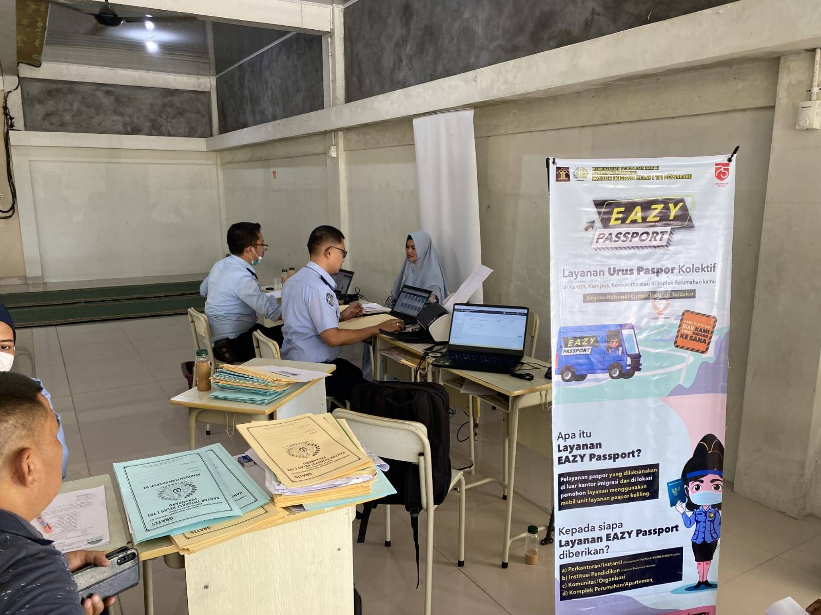Kantor Imigrasi Kelas I TPI Pekanbaru Gelar Eazy Passport Bersama Travel Muhibbah 