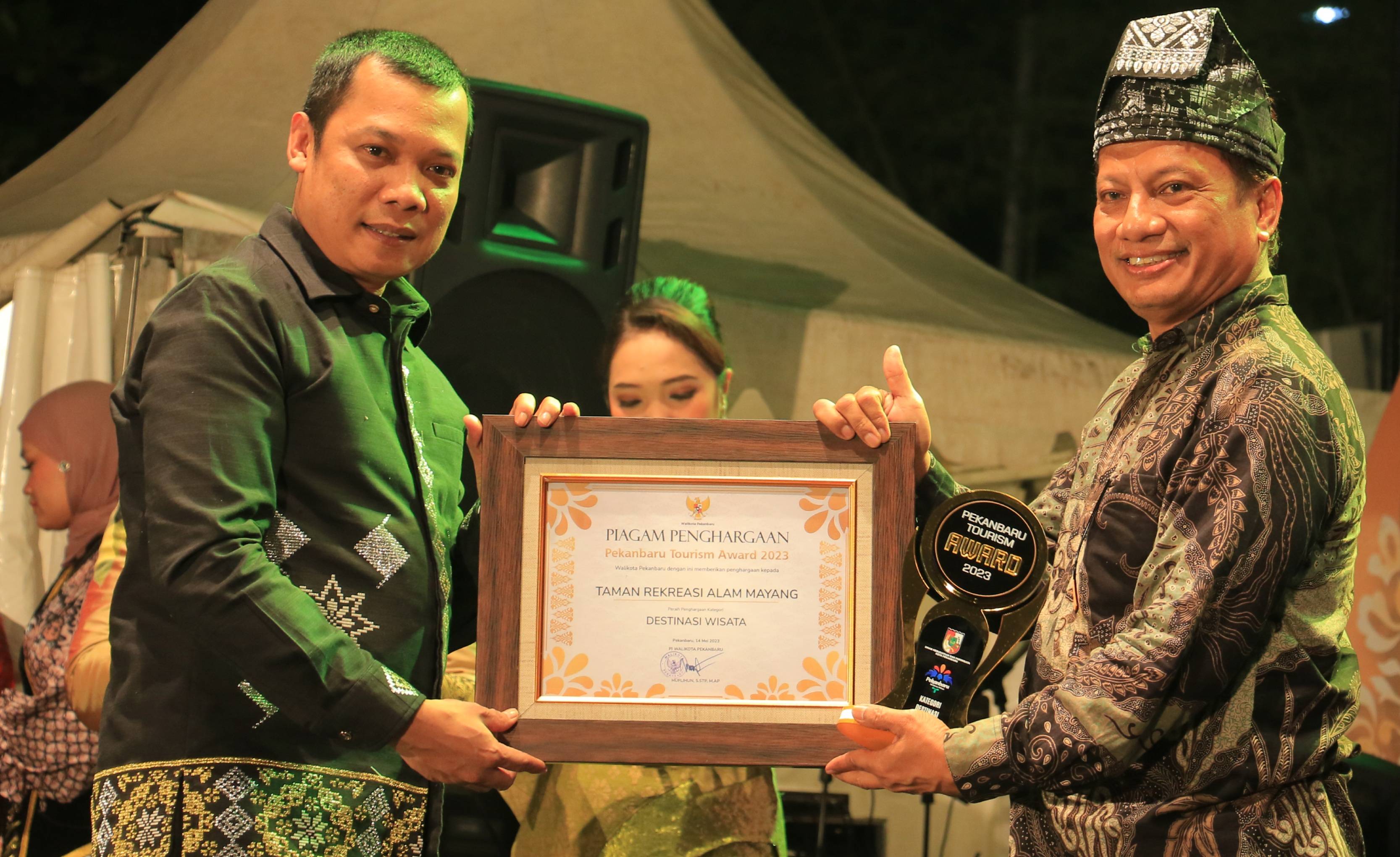 Ikut Berperan Majukan Sektor Pariwisata, Pj Wako Apresiasi Insan Pariwisata di Pekanbaru