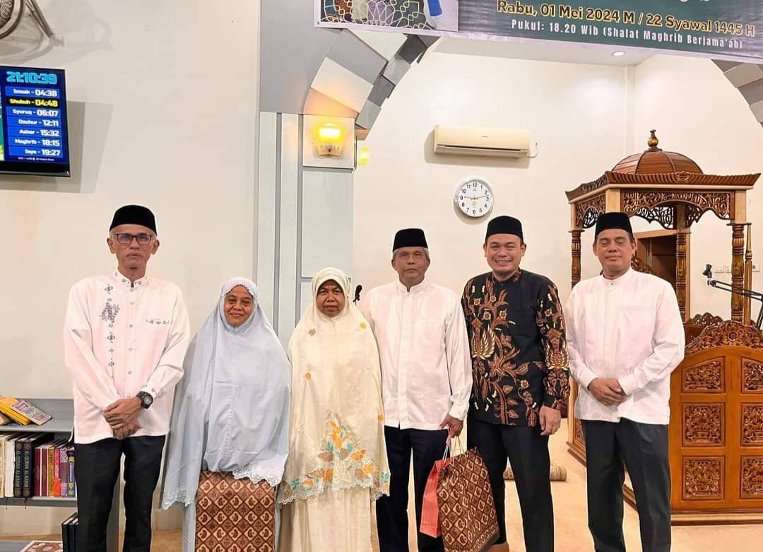 Wakil Ketua DPRD Nofrizal Ikuti Pelepasan Calon Jamaah Haji di Kelurahan Sekip