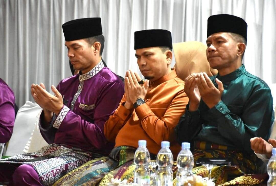 Ketua DPRD Sampaikan Tingkatkan Silaturahmi Pada Momen Pawai Takbir di Pekanbaru
