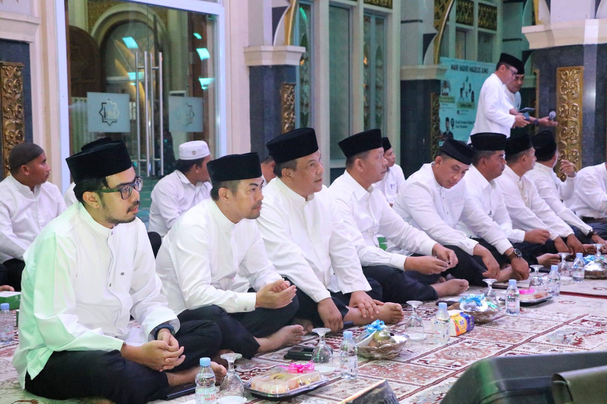 Gema Takbir Idul Adha di Masjid Ar-Rahman Turut Dihadiri Wakil Ketua DPRD Pekanbaru, Ginda Burnama Hadiri
