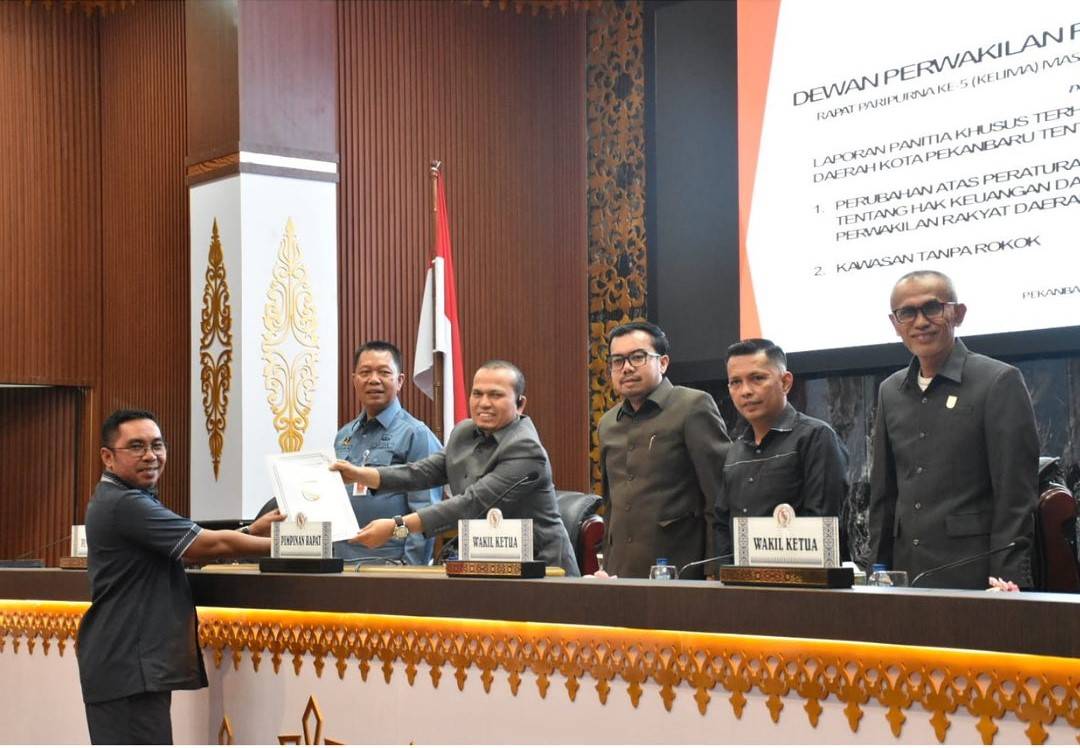 Rapat Paripurna DPRD Pekanbaru Bahas Upaya Strategis Menuju KTR 