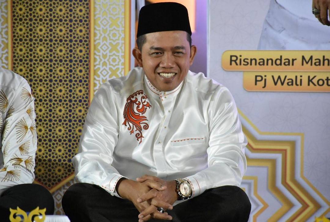 Peringatan Maulid Nabi Muhammad SAW 1446 H di Kota Pekanbaru Dihadiri Pimpinan DPRD 
