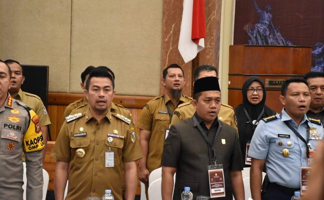 Pimpinan DPRD Hadir Langsung Dalam Pengundian Nomor Urut Cawako Pekanbaru 2024