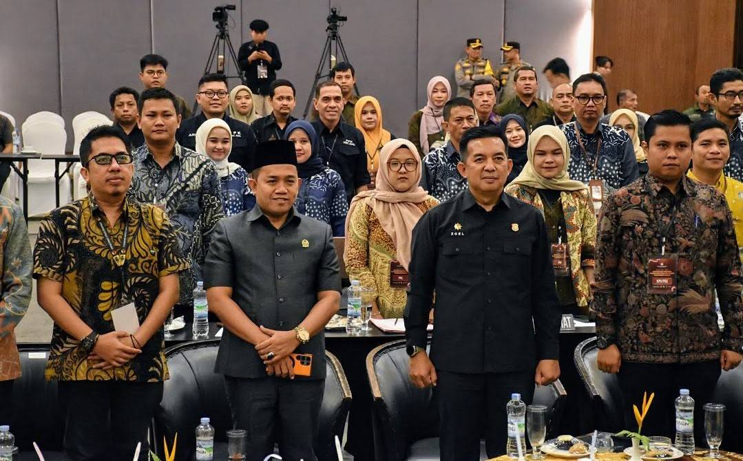 Ketua DPRD Pekanbaru Ingatkan Transparansi Dalam Rapat Rekapitulasi Suara Pilkada 2024