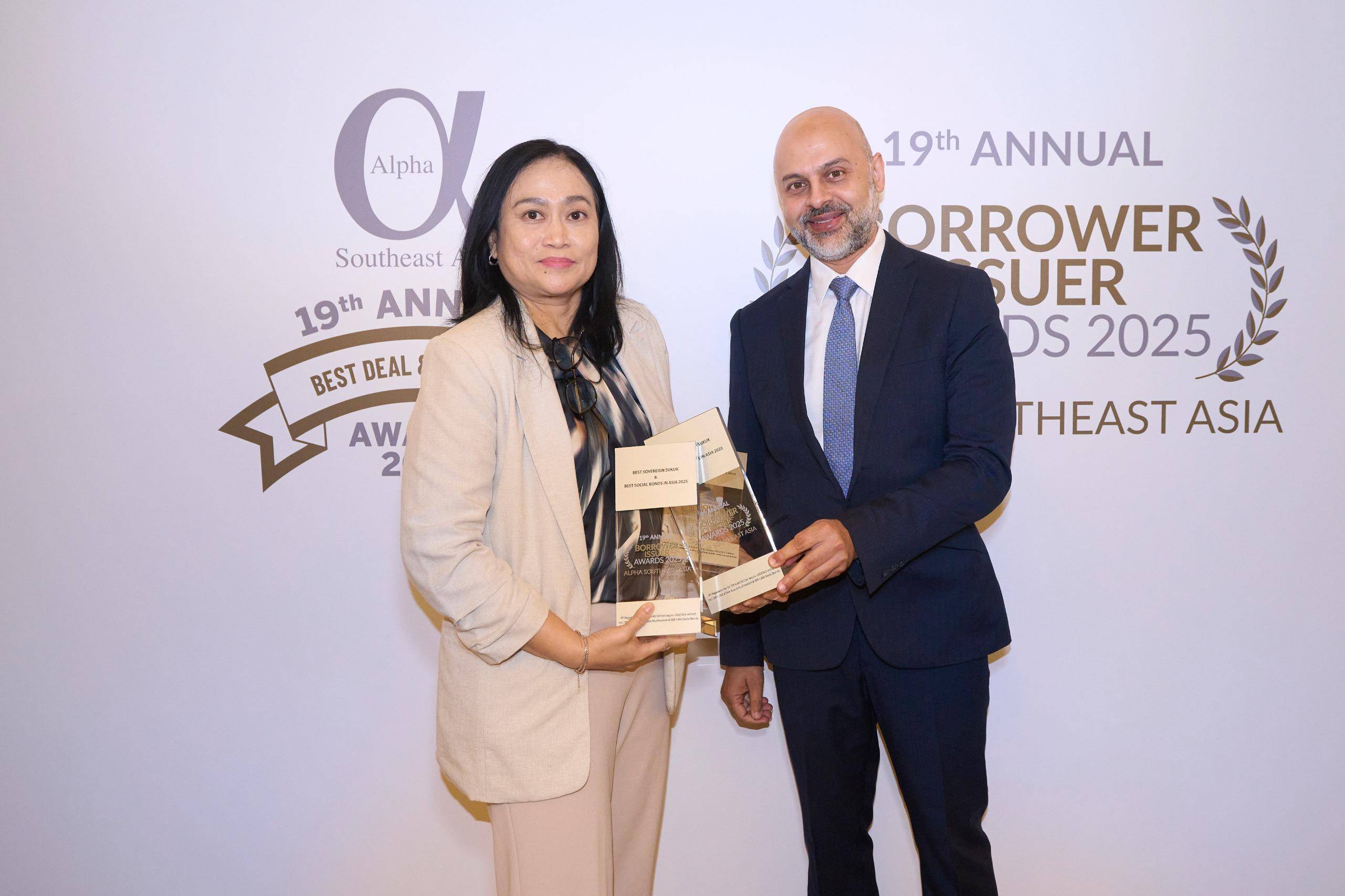 Go Global, Pegadaian Raih Penghargaan Internasional atas Penerbitan Sukuk dan Social Bonds