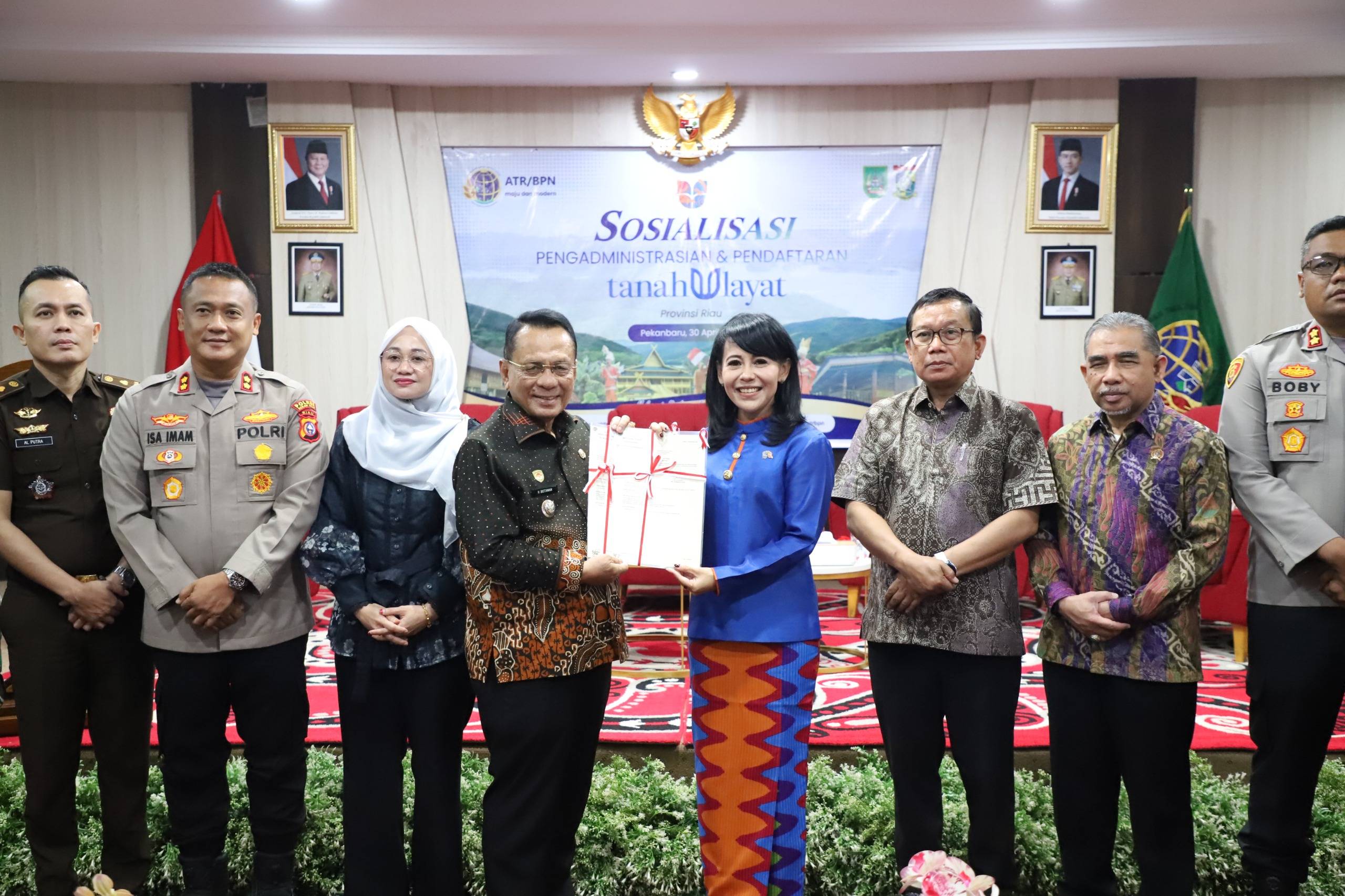 Pengadministrasian dan Pendaftaran Untuk Menjaga Tanah Ulayat 